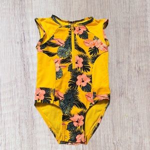 💛Adorable Yellow One Piece Swimsuit💛